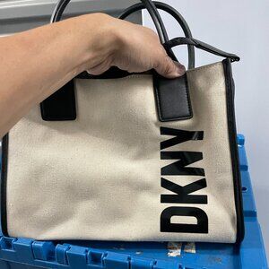 DKNY MD Tote Natural White Black Travel Bag Large Double Strap Minimalist Y2K